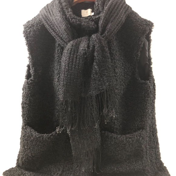 Overcoat - Picture 2 of 3